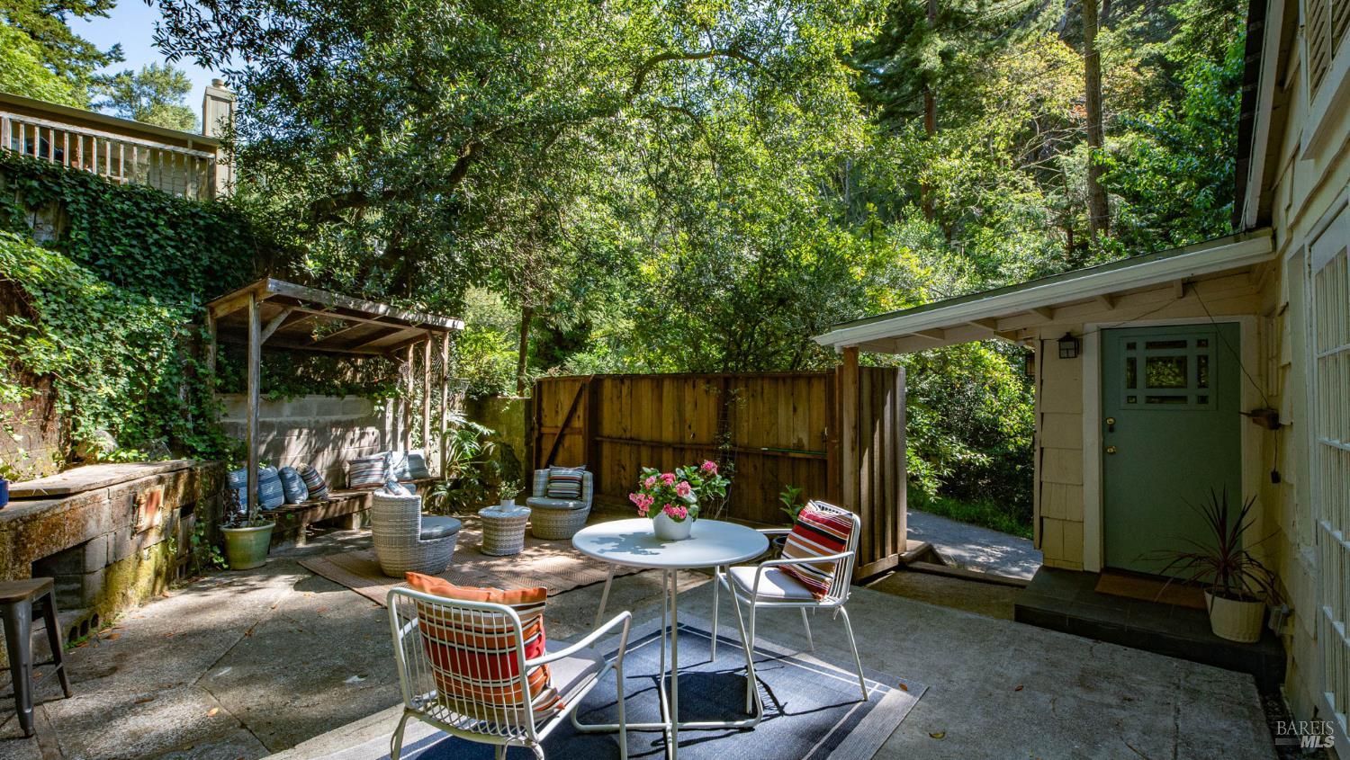 185 Tamal Road Forest Knolls CA 94933