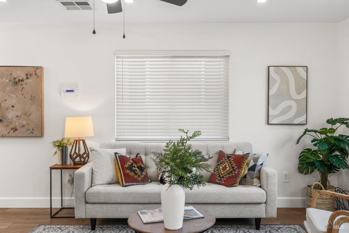 5 Parrott Street Vallejo CA 94590