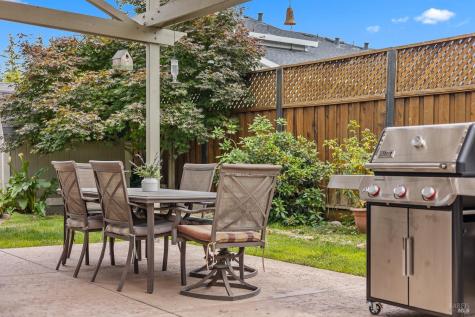 356 Wilson Lane Windsor CA 95492