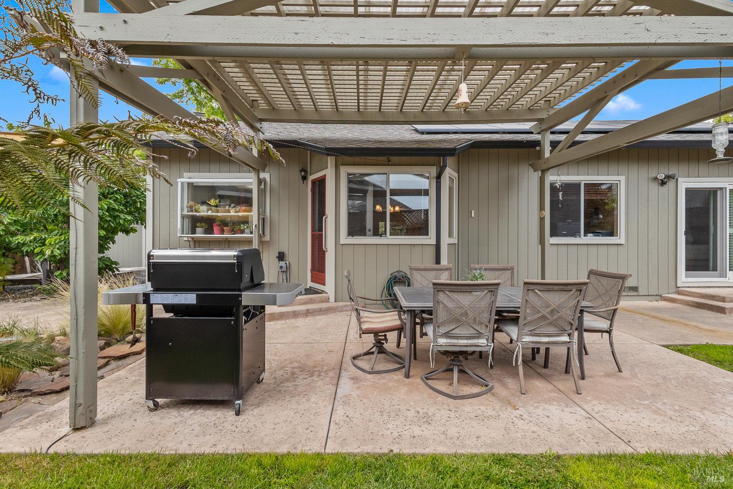 356 Wilson Lane Windsor CA 95492