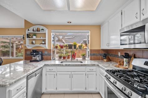 356 Wilson Lane Windsor CA 95492