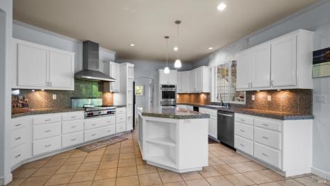 4742 Livingstone Place Santa Rosa CA 95405