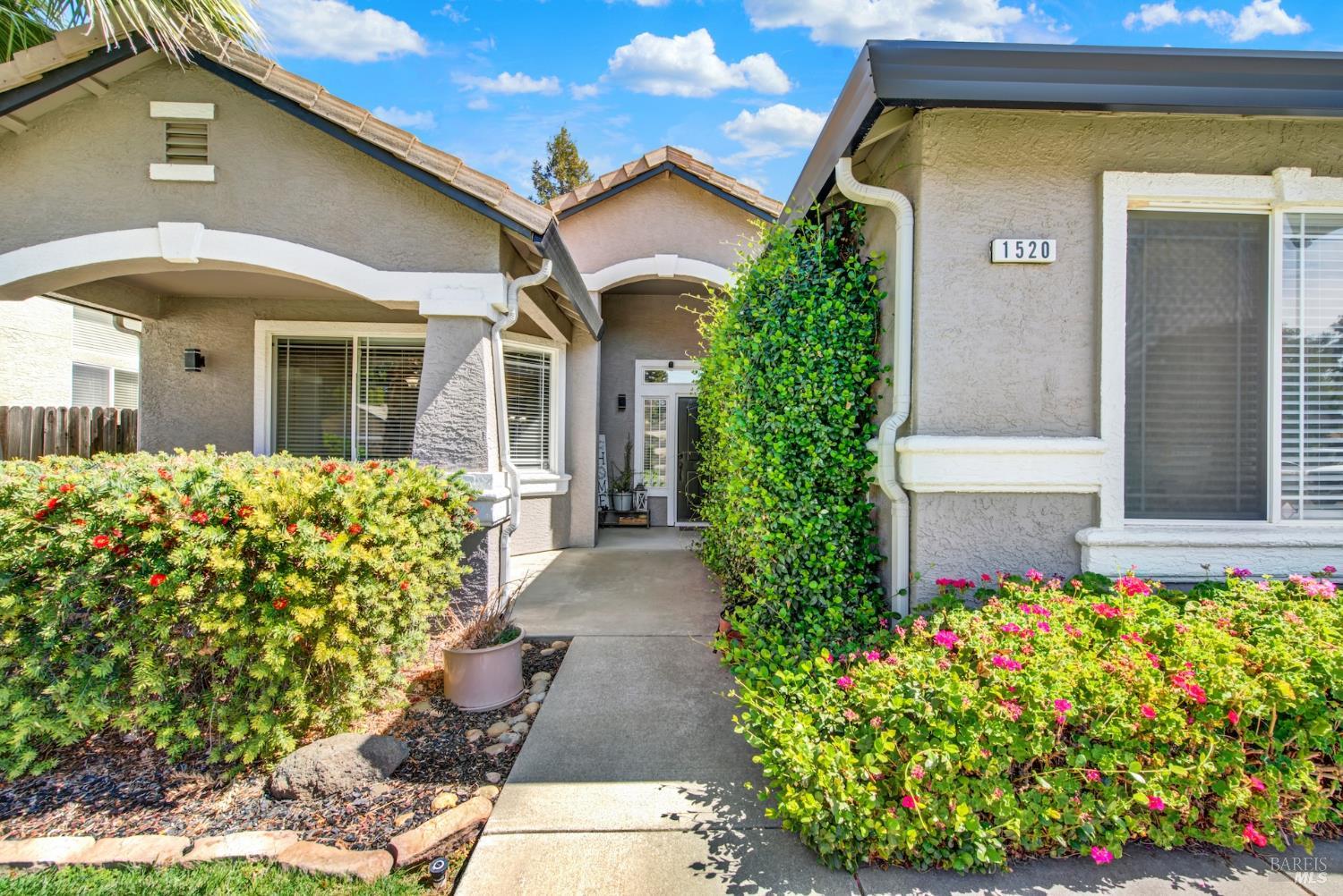 1520 Hannah Court Dixon CA 95620