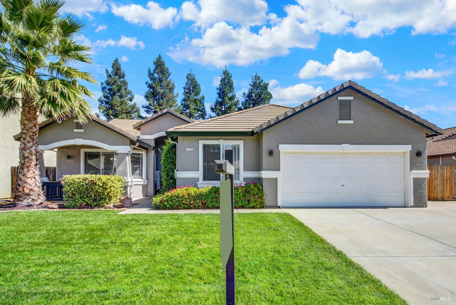 1520 Hannah Court Dixon CA 95620