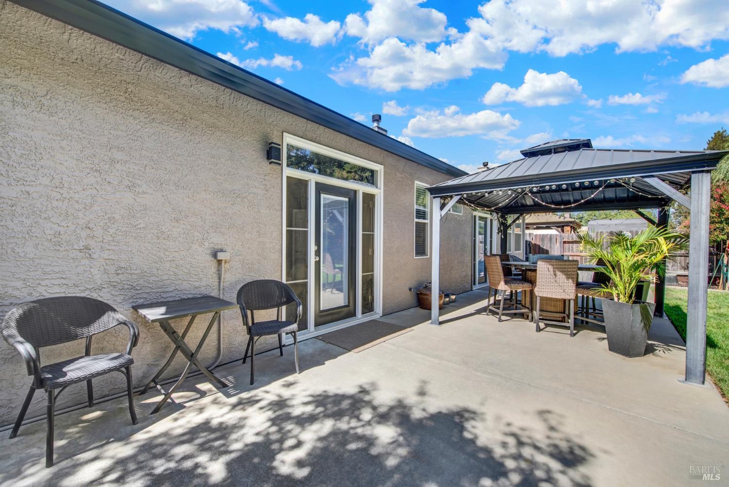 1520 Hannah Court Dixon CA 95620