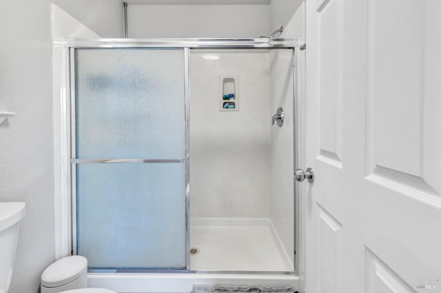 127 American Way Vacaville CA 95687