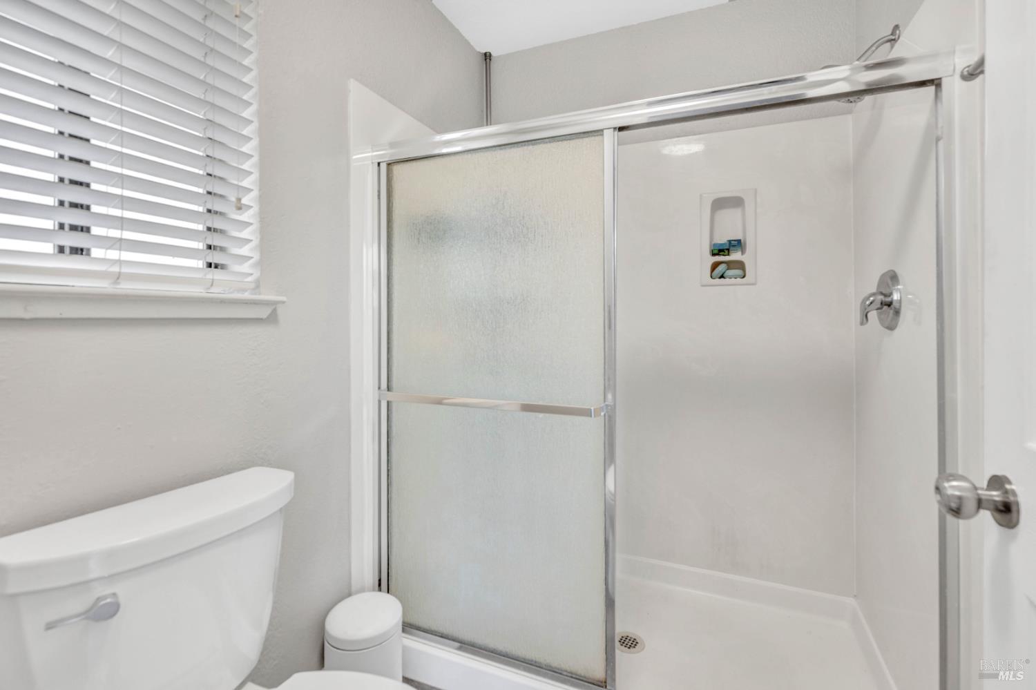 127 American Way Vacaville CA 95687