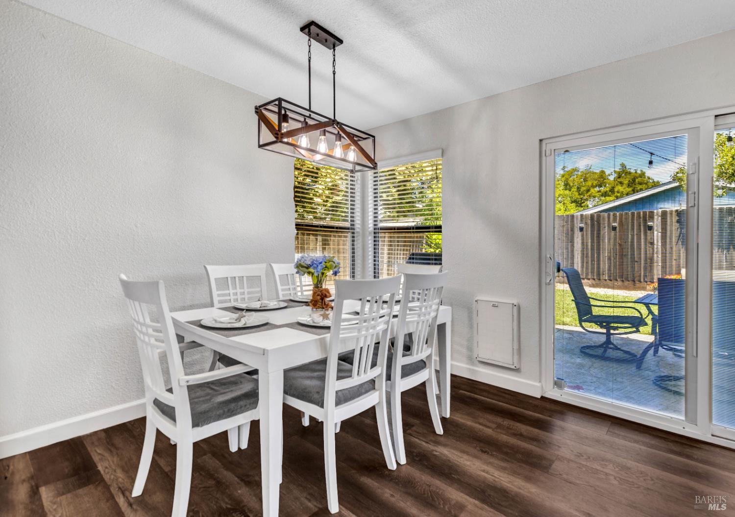 127 American Way Vacaville CA 95687