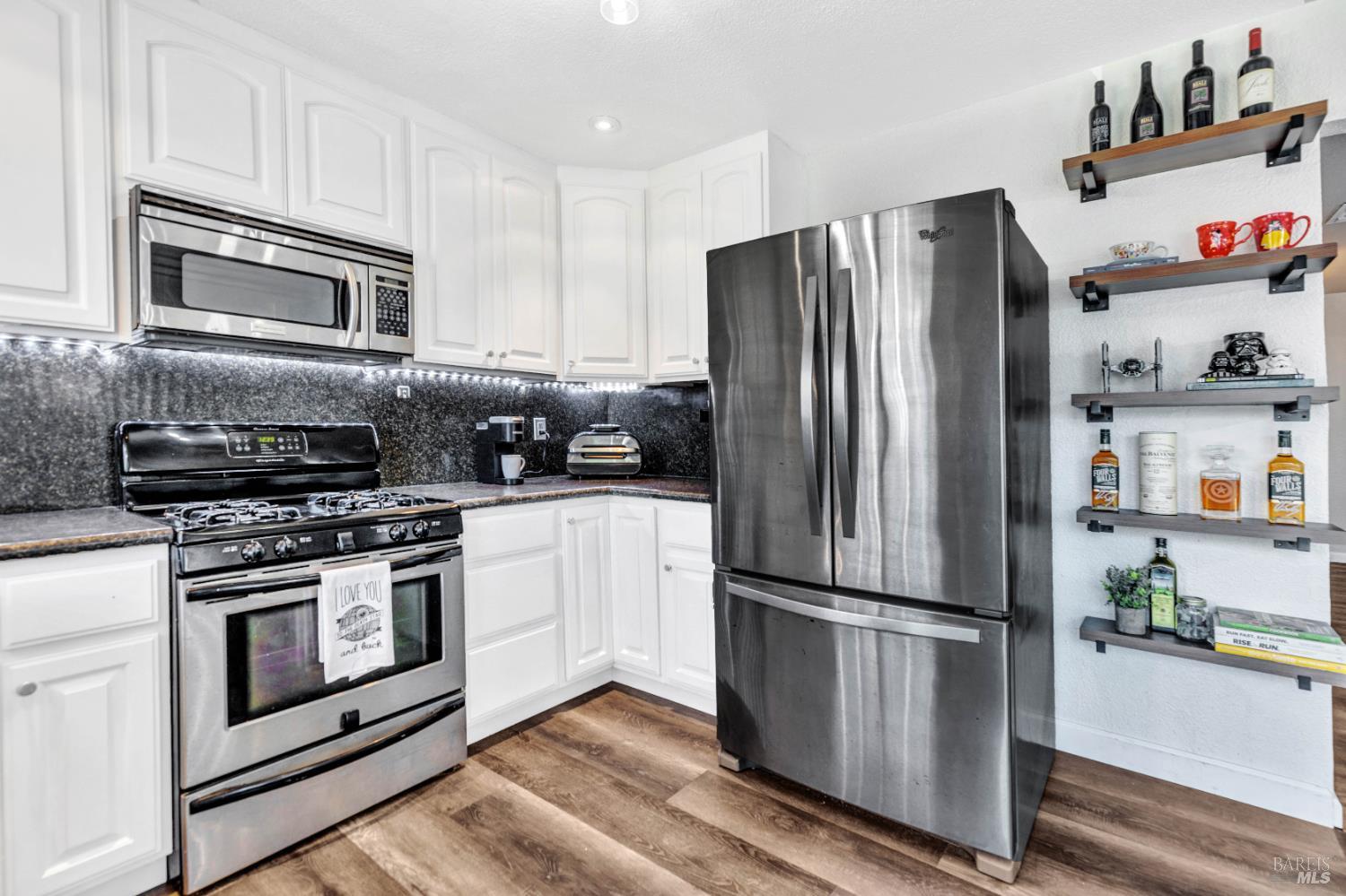 127 American Way Vacaville CA 95687