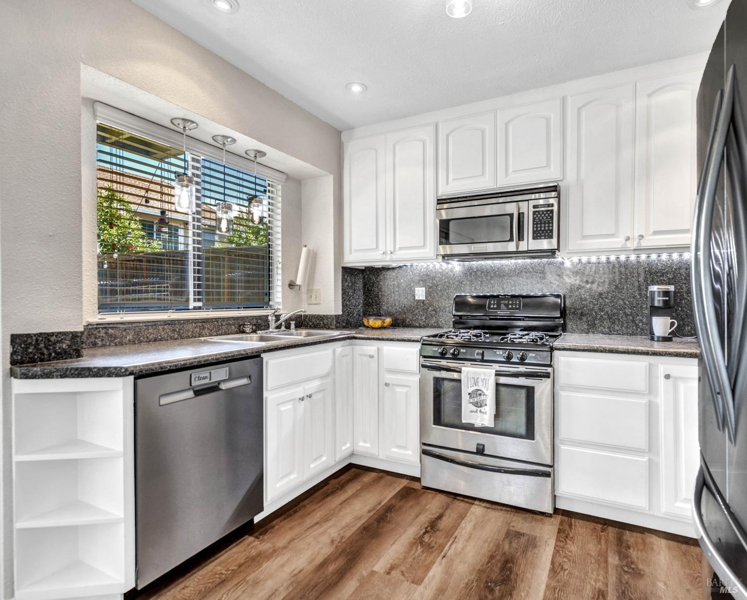 127 American Way Vacaville CA 95687
