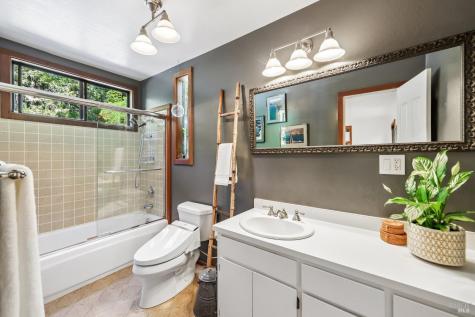 2515 Stepps Road Sebastopol CA 95472