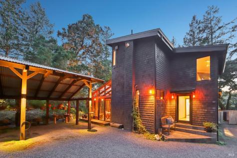 2515 Stepps Road Sebastopol CA 95472