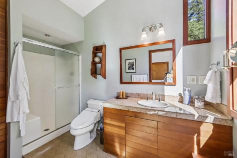 2515 Stepps Road Sebastopol CA 95472
