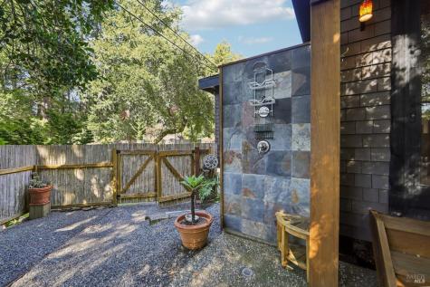 2515 Stepps Road Sebastopol CA 95472