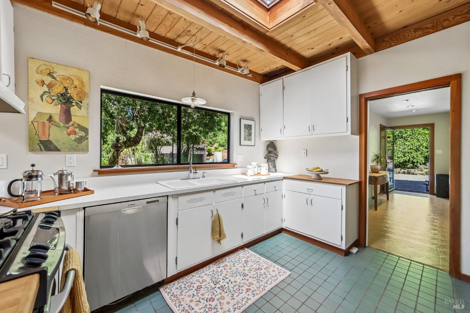 2515 Stepps Road Sebastopol CA 95472