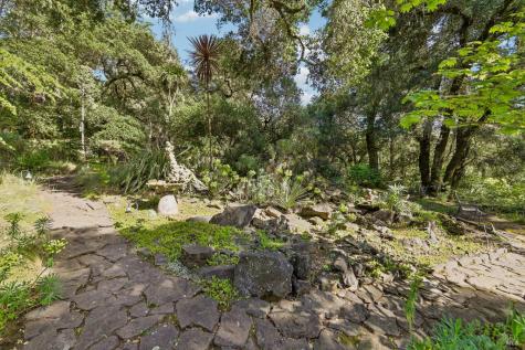 2515 Stepps Road Sebastopol CA 95472