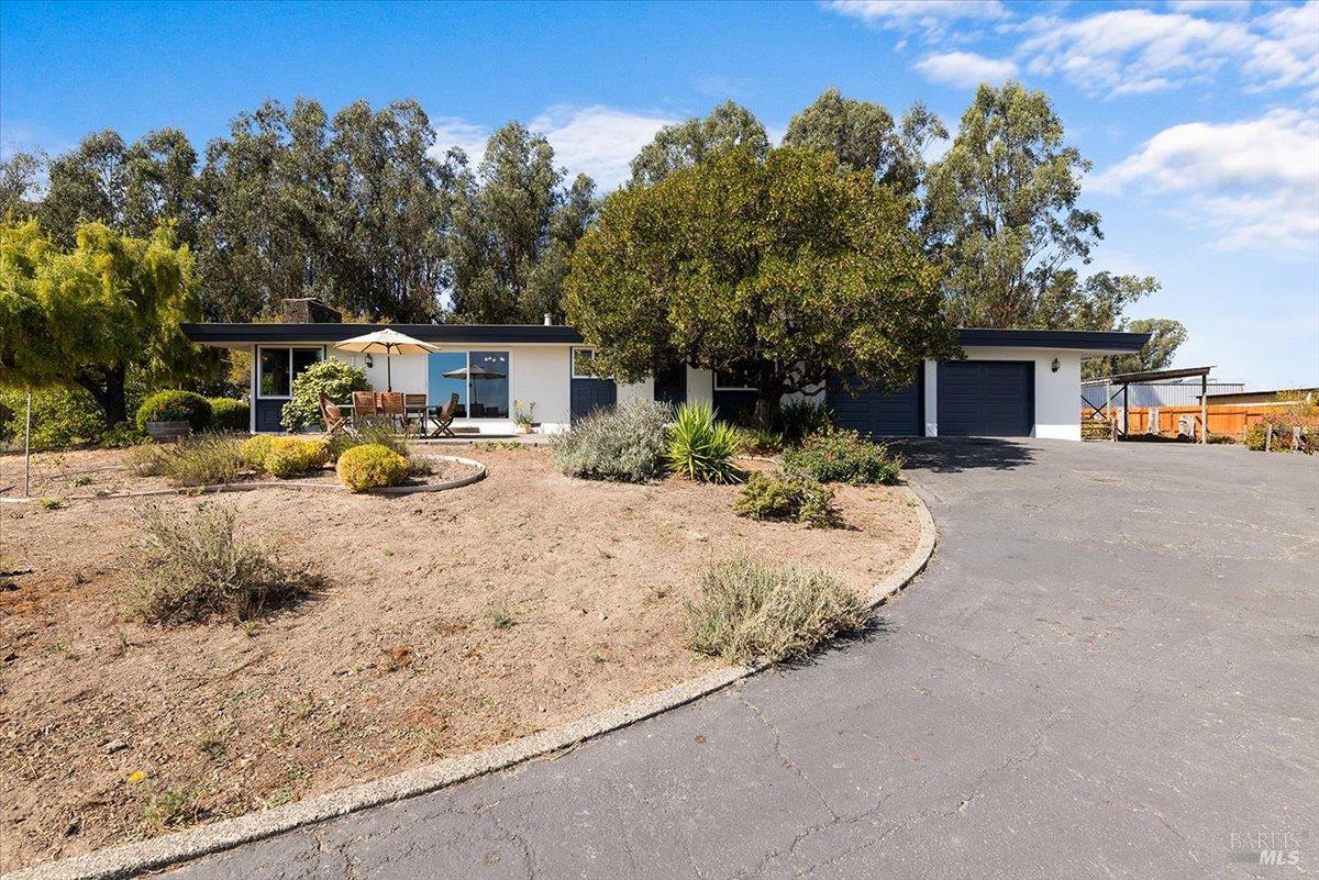 920 Goodwin Avenue Penngrove CA 94951