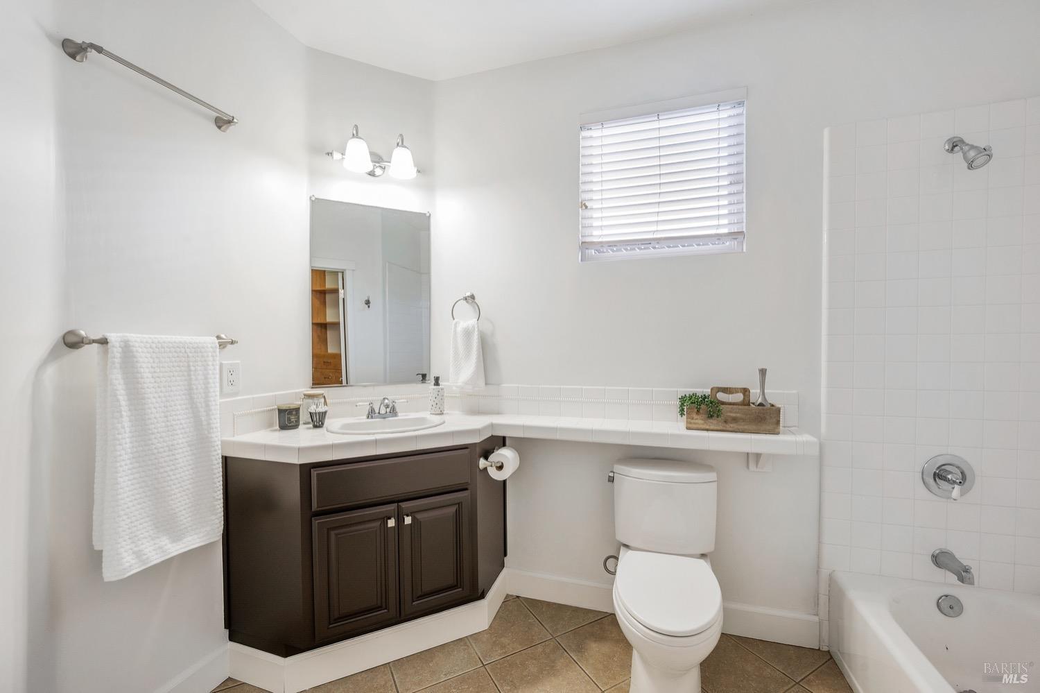 1347 Brockman Lane Sonoma CA 95476