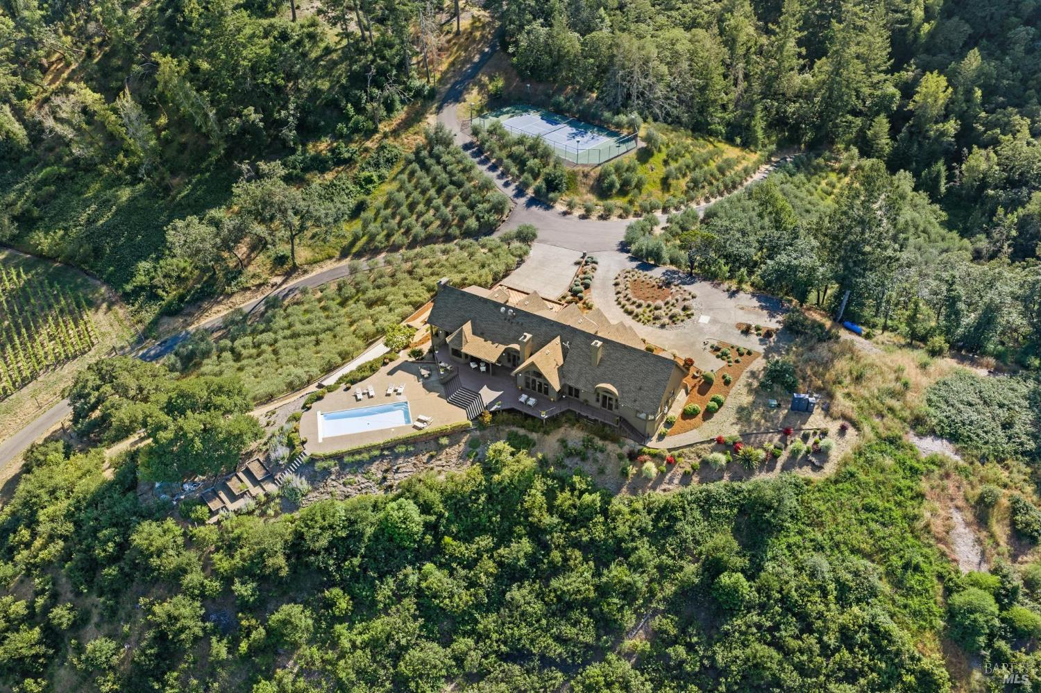 2355 W Dry Creek Road Healdsburg CA 95448