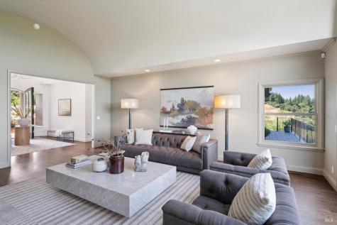 2355 W Dry Creek Road Healdsburg CA 95448
