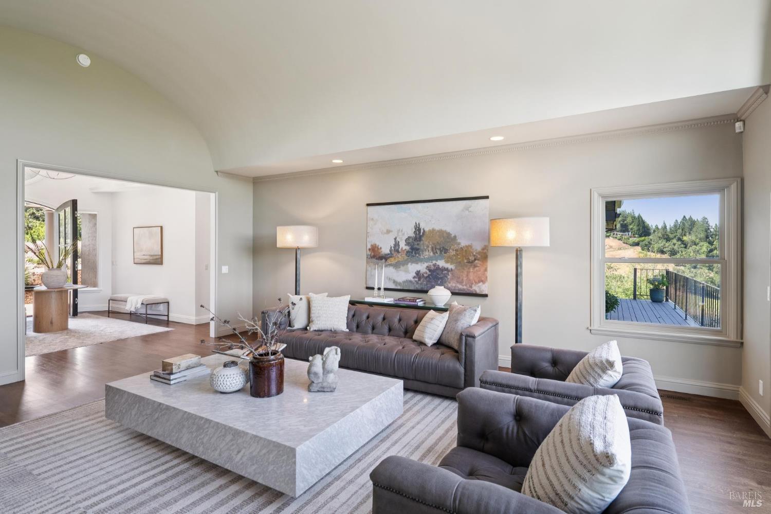 2355 W Dry Creek Road Healdsburg CA 95448