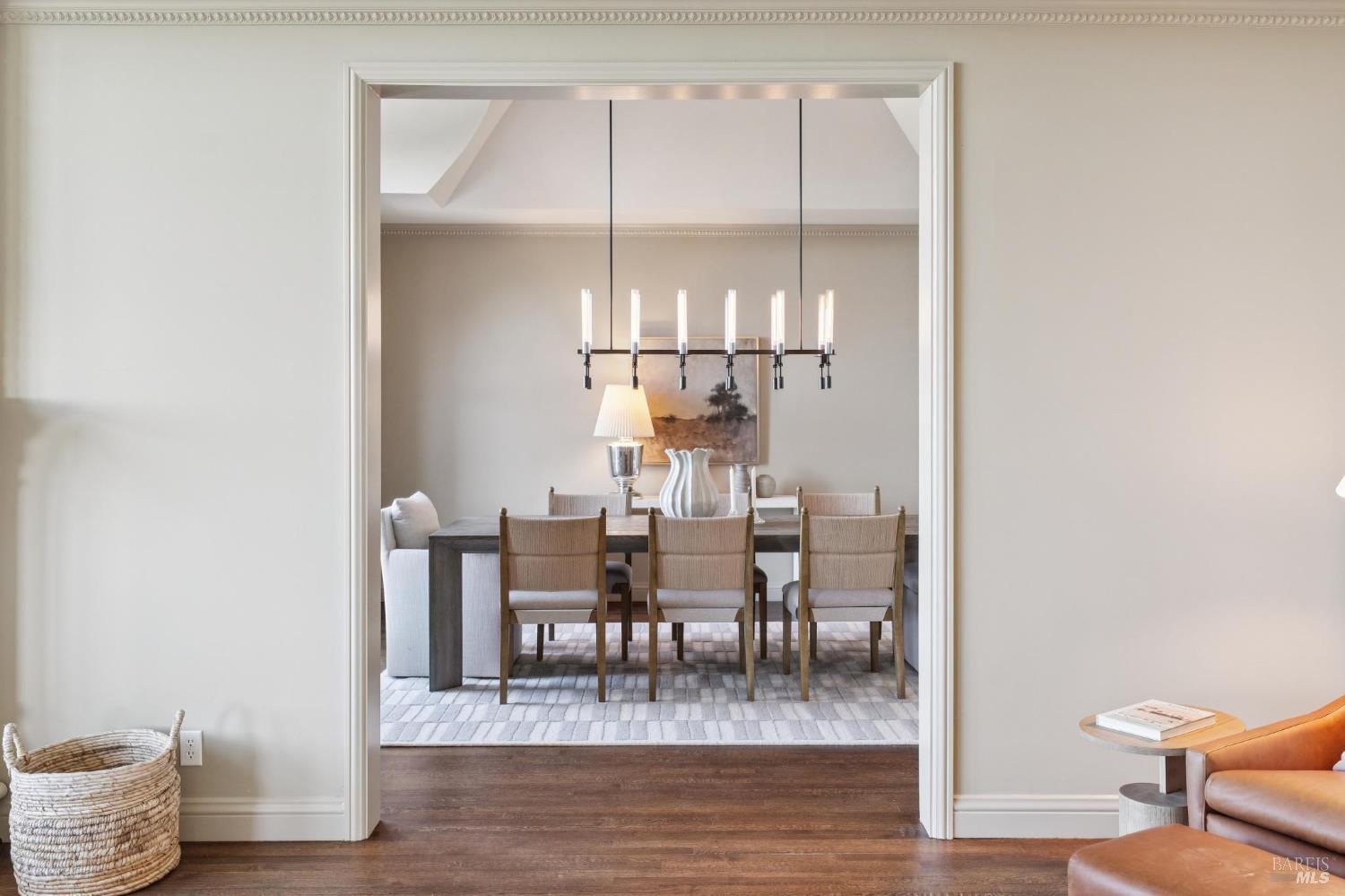 2355 W Dry Creek Road Healdsburg CA 95448