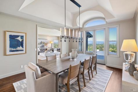2355 W Dry Creek Road Healdsburg CA 95448