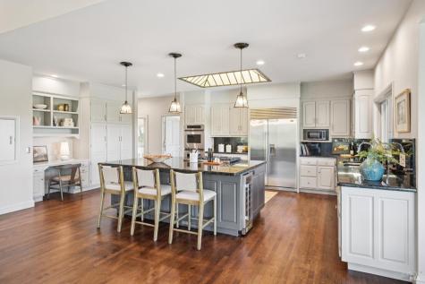 2355 W Dry Creek Road Healdsburg CA 95448