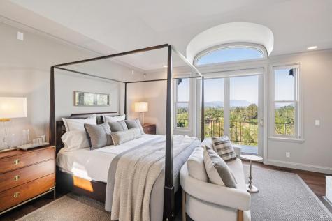 2355 W Dry Creek Road Healdsburg CA 95448