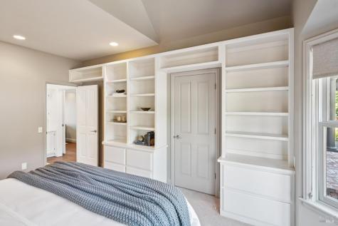 2355 W Dry Creek Road Healdsburg CA 95448