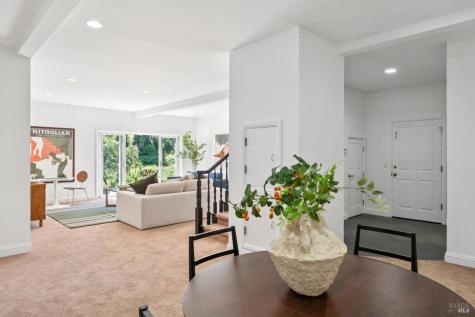 2355 W Dry Creek Road Healdsburg CA 95448