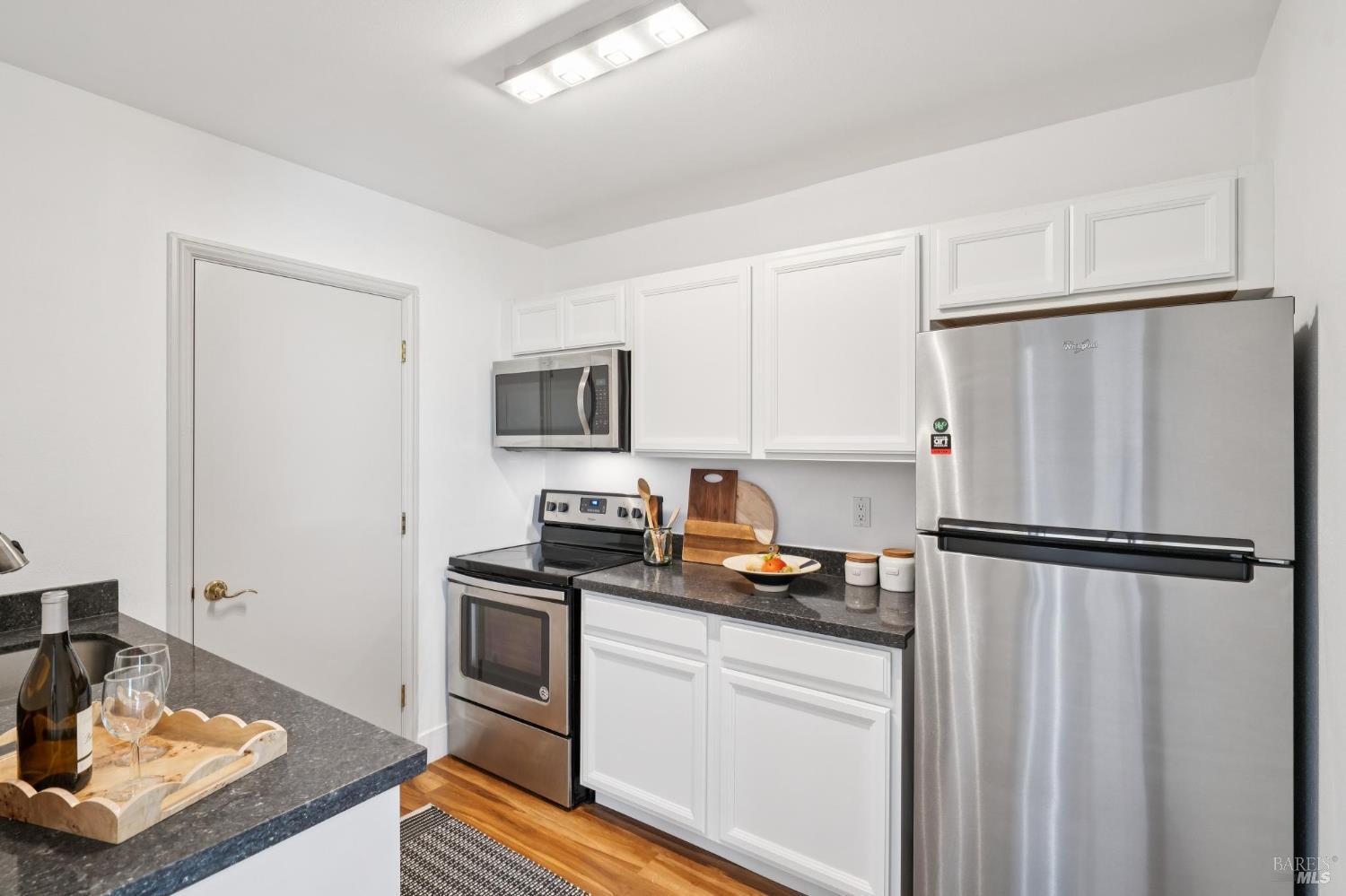 2355 W Dry Creek Road Healdsburg CA 95448