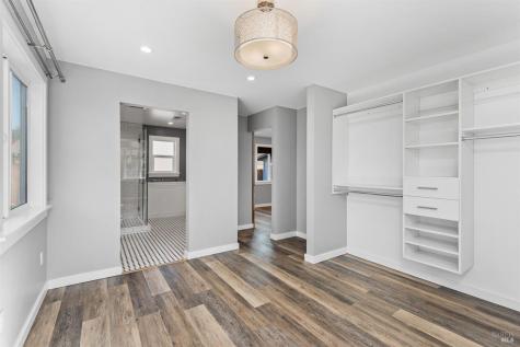 555-557 Powell Avenue Healdsburg CA 95448