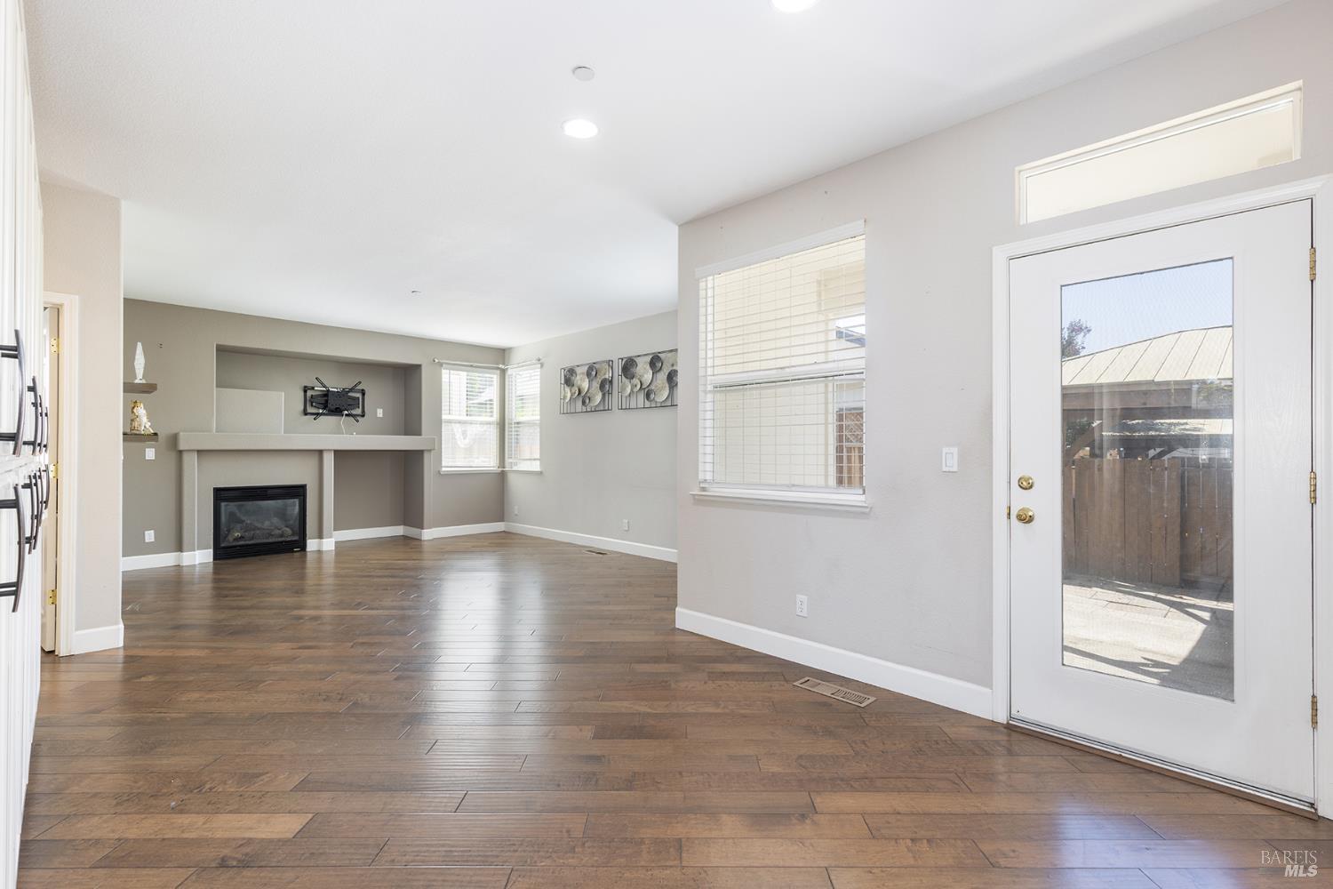 8119 Luisa Way Windsor CA 95492