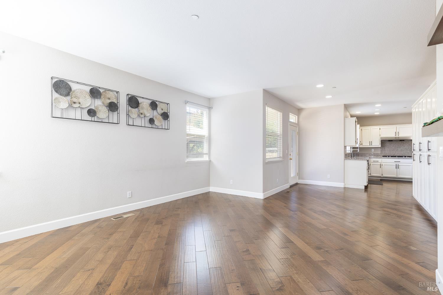 8119 Luisa Way Windsor CA 95492