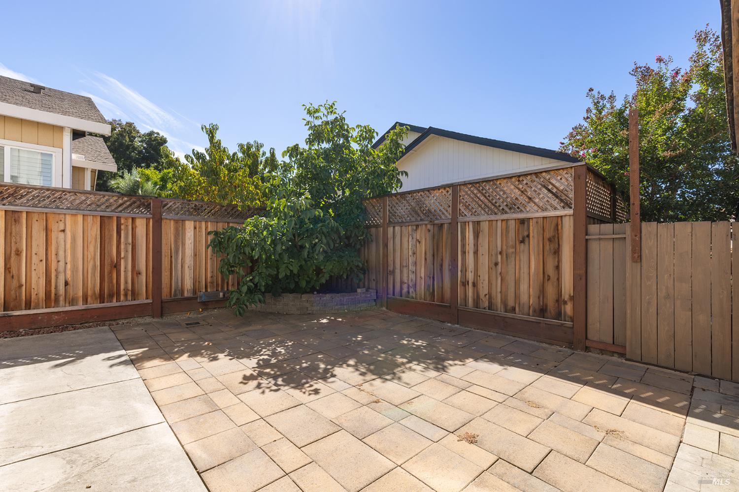 8119 Luisa Way Windsor CA 95492