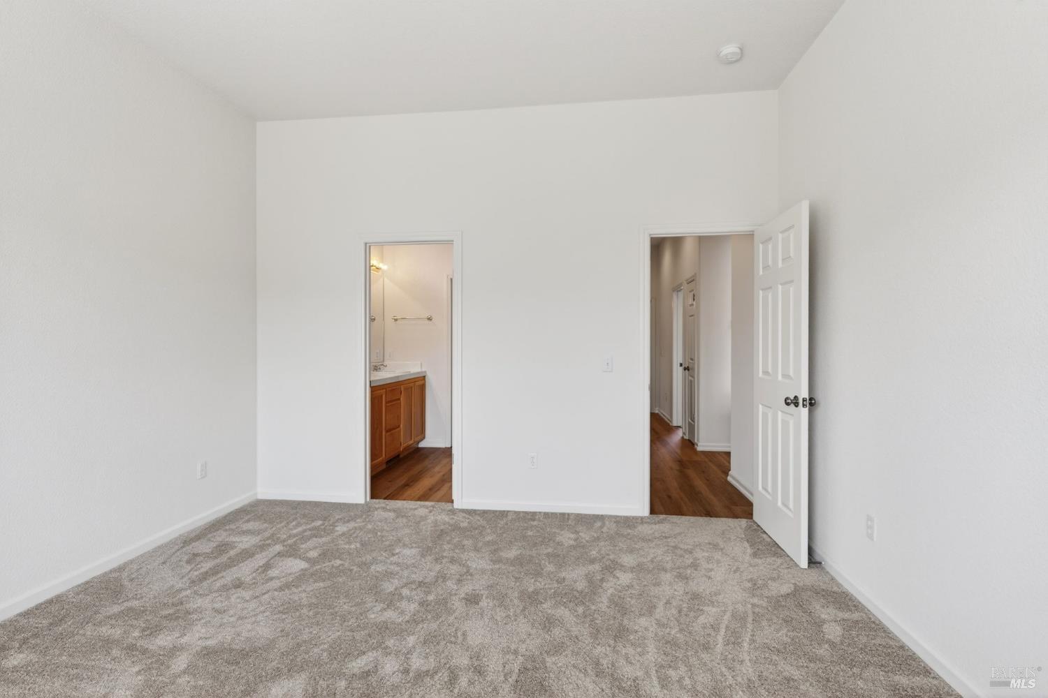 445 Muscat Drive Cloverdale CA 95425