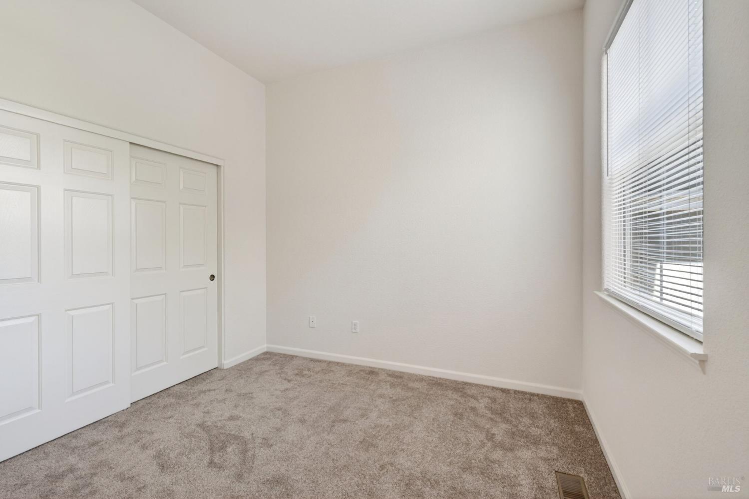 445 Muscat Drive Cloverdale CA 95425