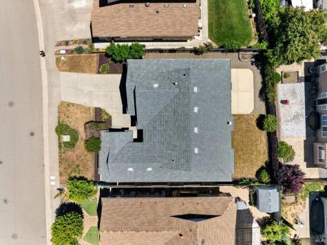 445 Muscat Drive Cloverdale CA 95425