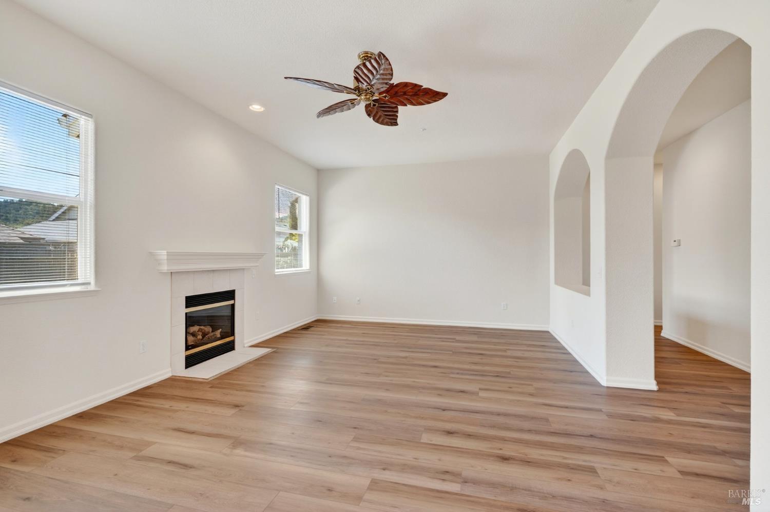 445 Muscat Drive Cloverdale CA 95425