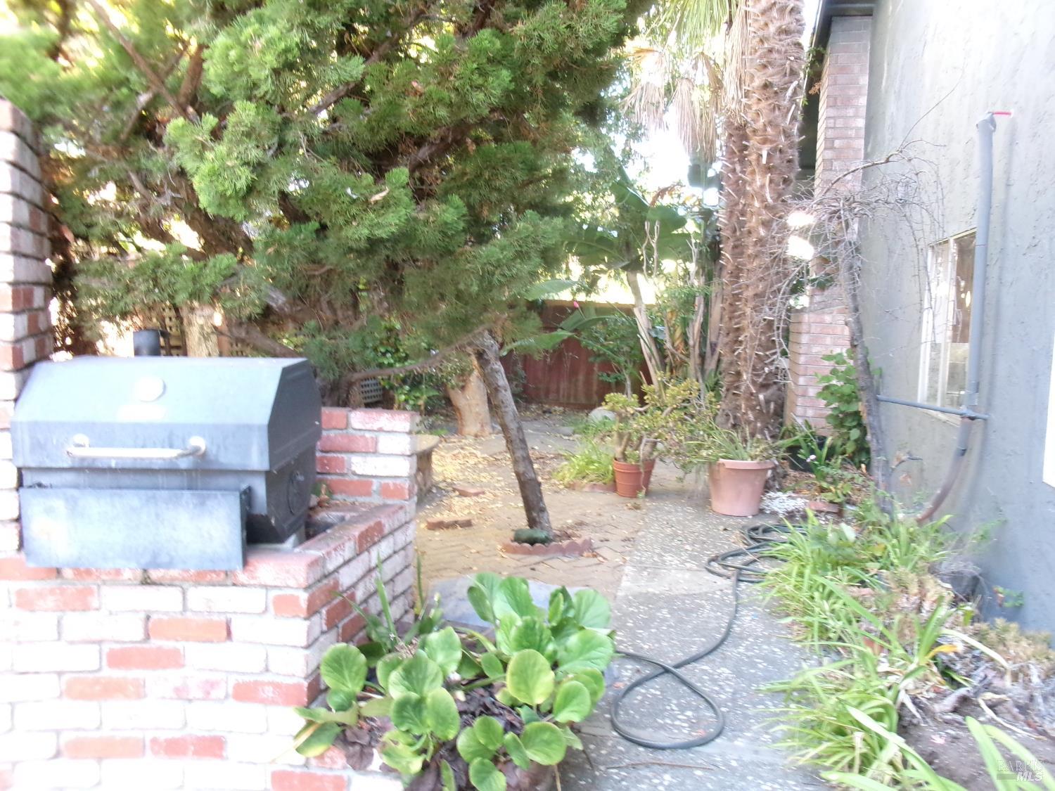 430 Larkin Drive Benicia CA 94510