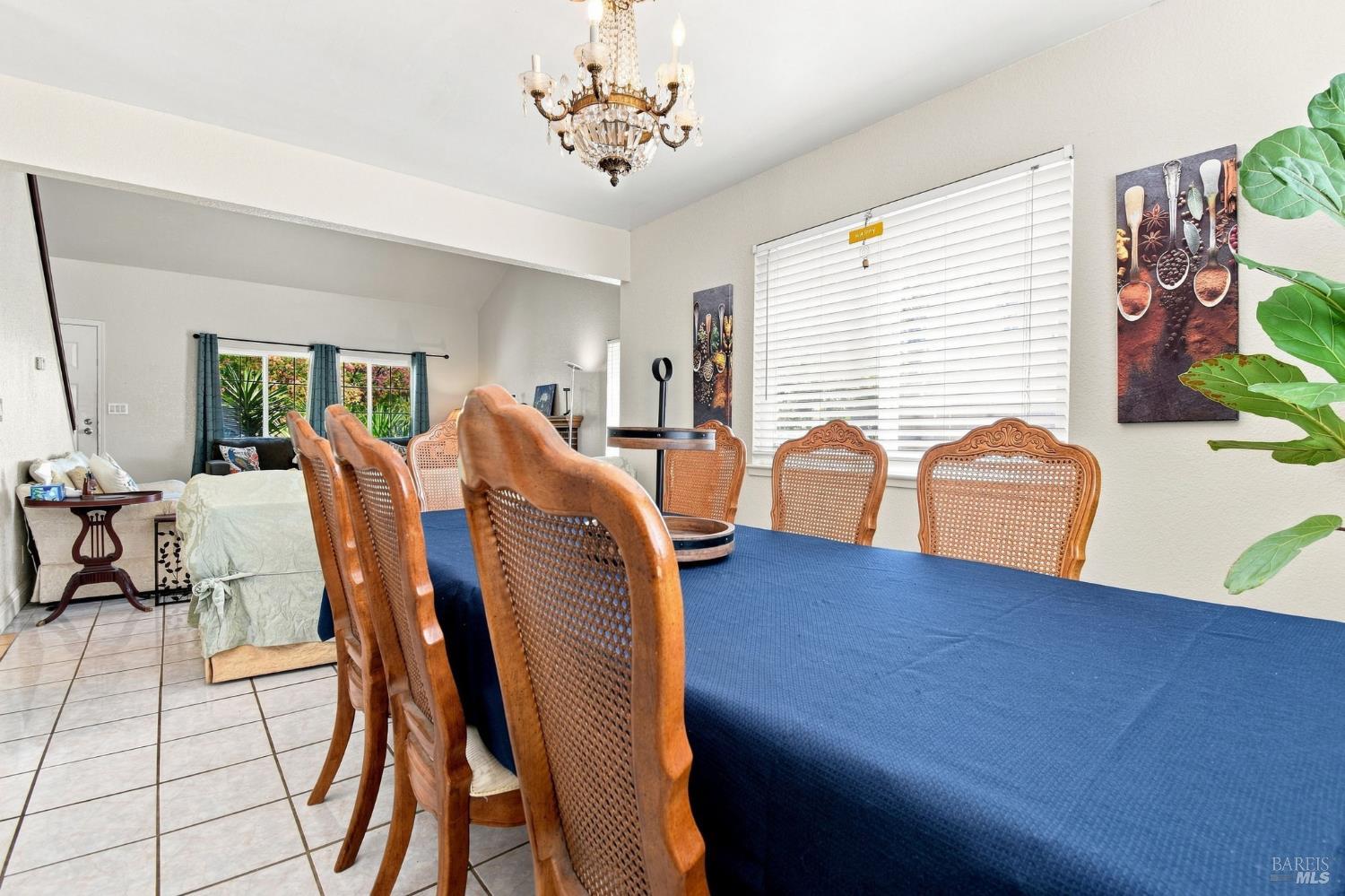 2432 San Sebastian Avenue Santa Rosa CA 95401