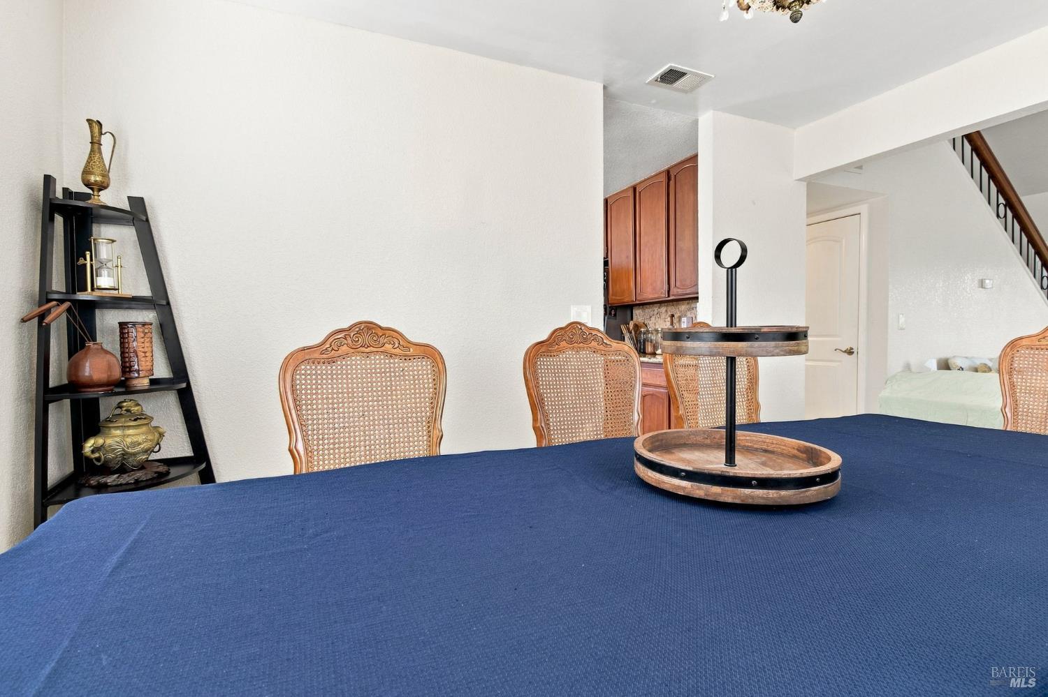 2432 San Sebastian Avenue Santa Rosa CA 95401