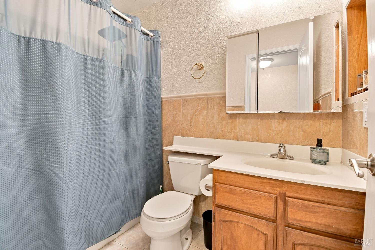 2432 San Sebastian Avenue Santa Rosa CA 95401