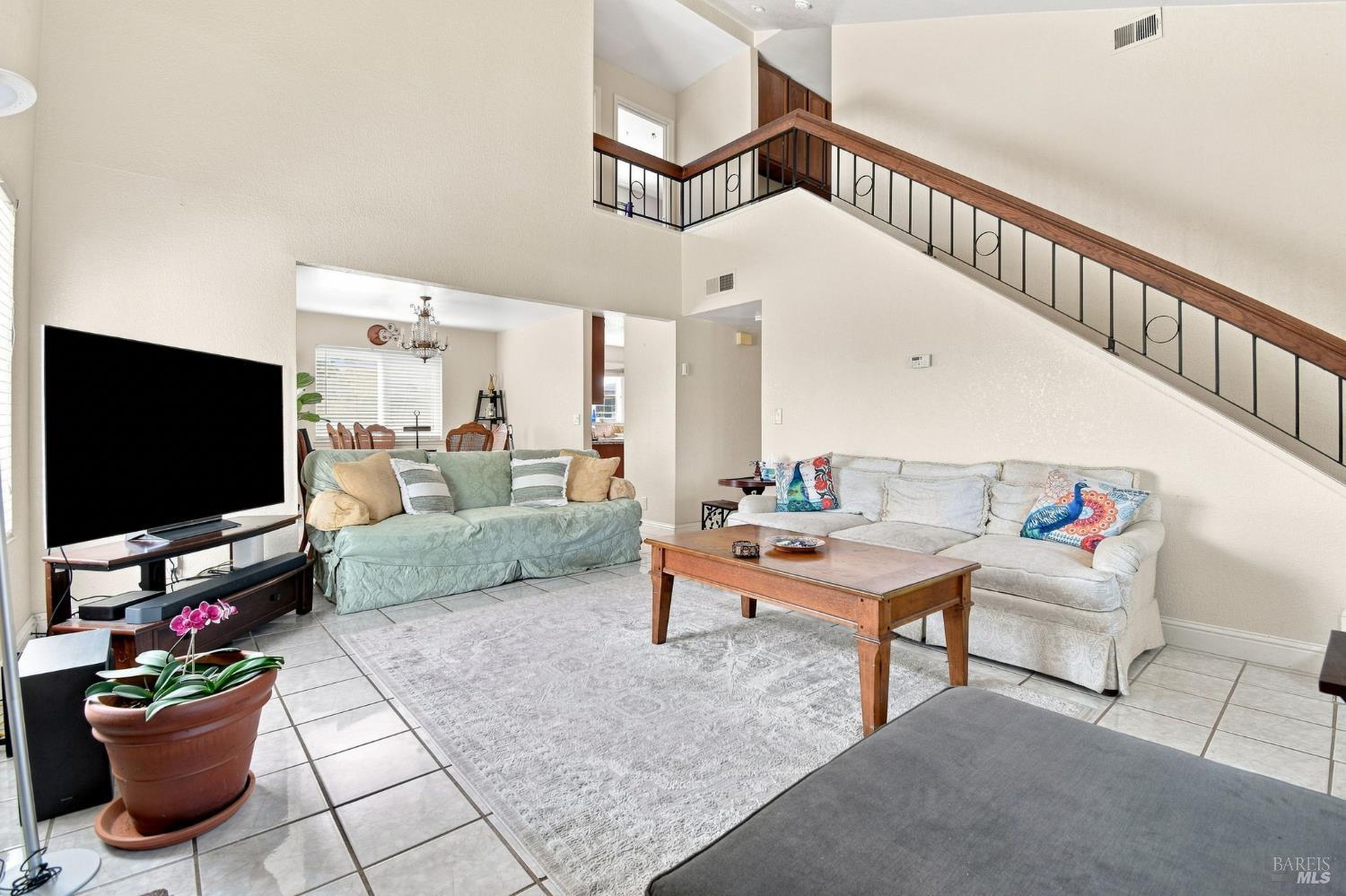 2432 San Sebastian Avenue Santa Rosa CA 95401