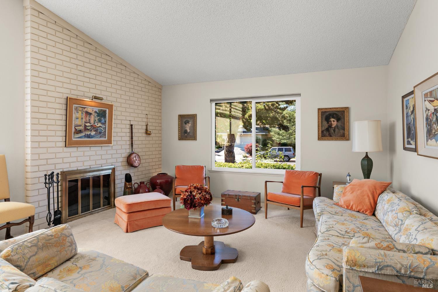 8826 Oakmont Drive Santa Rosa CA 95409