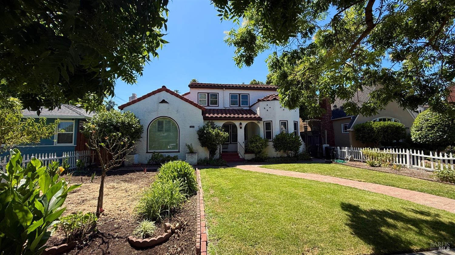 1824 Austin Way Santa Rosa CA 95404