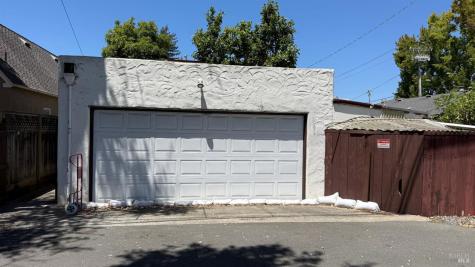 1824 Austin Way Santa Rosa CA 95404