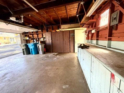 1824 Austin Way Santa Rosa CA 95404
