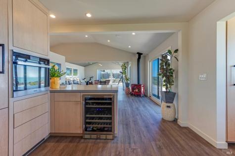 7187 Cliff Avenue Bodega Bay CA 94923